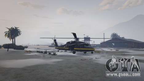 GTA Online - helicopter in the Sandy Shores airfield