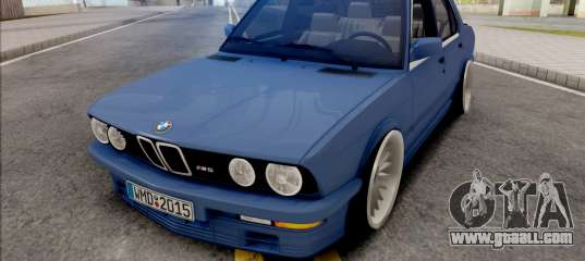 BMW M5 E28 Stance