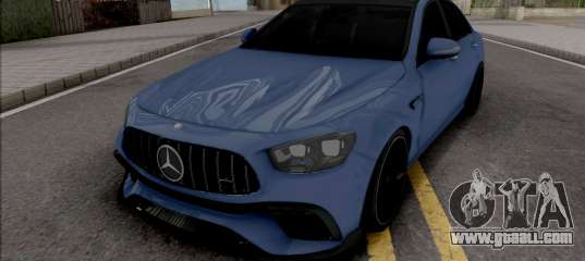 Mercedes-Benz E63 S AMG